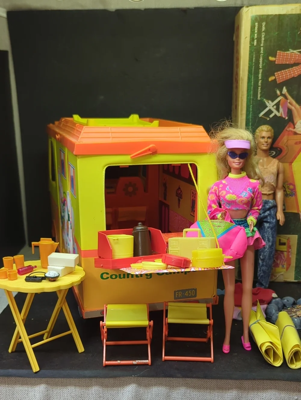 Vintage 1970 Mattel Barbie Country Camper RV Wagon Pop Out Tent & Chairs